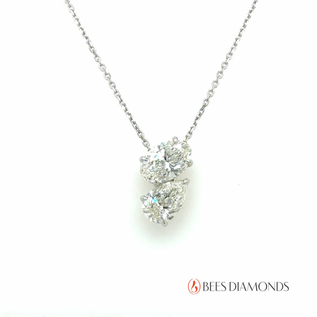 Twin Whispers Toi et Moi Two-Stone Diamond Pendant
